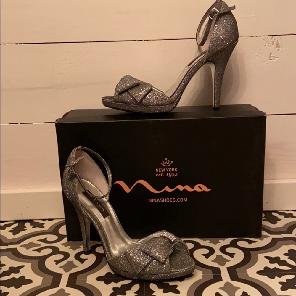 Nina Earleen-GM Gunmetal Bliss Sz8 Sparkle Heel